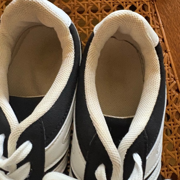 Classic Black and White Sneakers - Picture 2 of 5